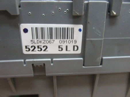Caja de fusibles para honda civic 2006 coupe 5252 5LD