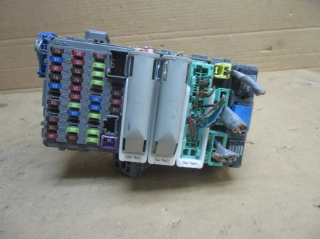 Caja de fusibles para honda civic 2006 coupe 5252 5LD