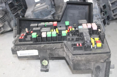 Caja de fusibles para dodge dakota 2006