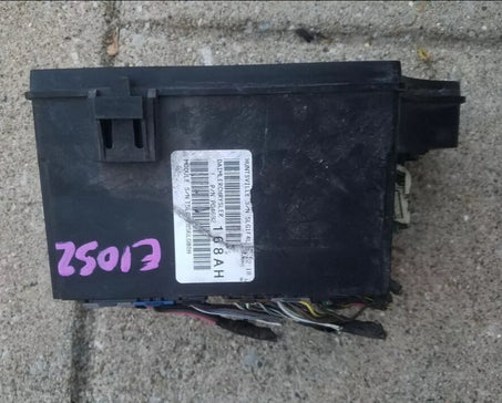 Caja de fusibles para cirrus avenger sebring 2007 2.4
